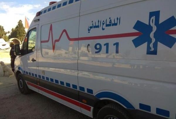 إنقاذ شخصين إثر قيامهم بأعمال صيانة  في محافظة الزرقاء