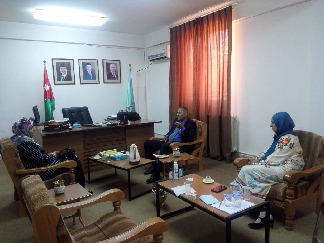 {clean_title}