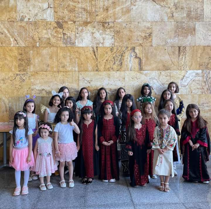 {clean_title}