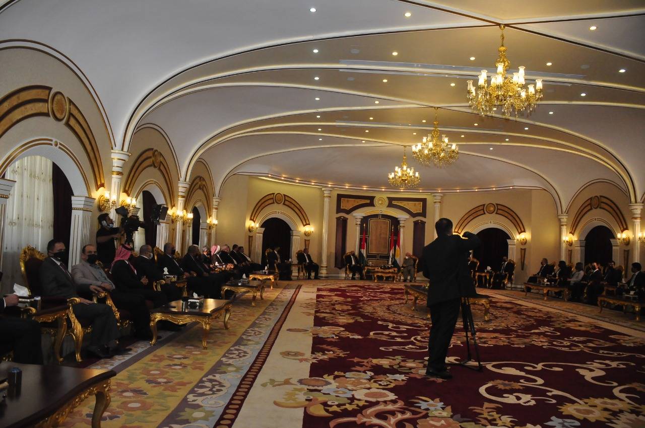 {clean_title}