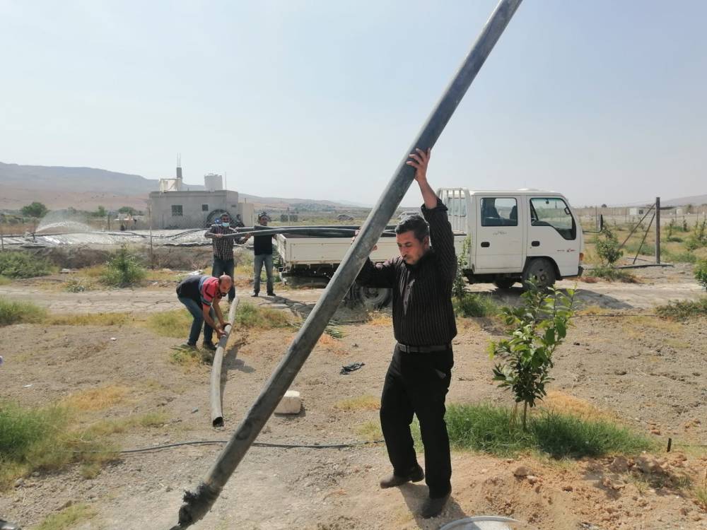 {clean_title}