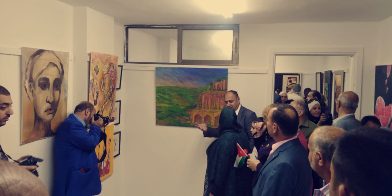 افتتاح معرض للفن التشكيلي في اربد  جهينة نيوز