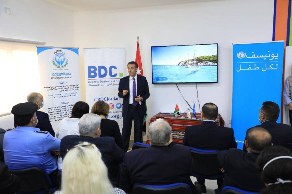 {clean_title}