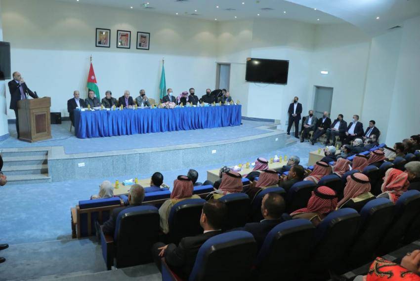 {clean_title}
