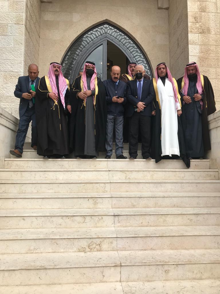 {clean_title}