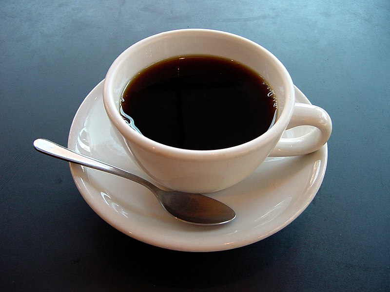 ما هي نتائج شرب القهوة مع الطعام