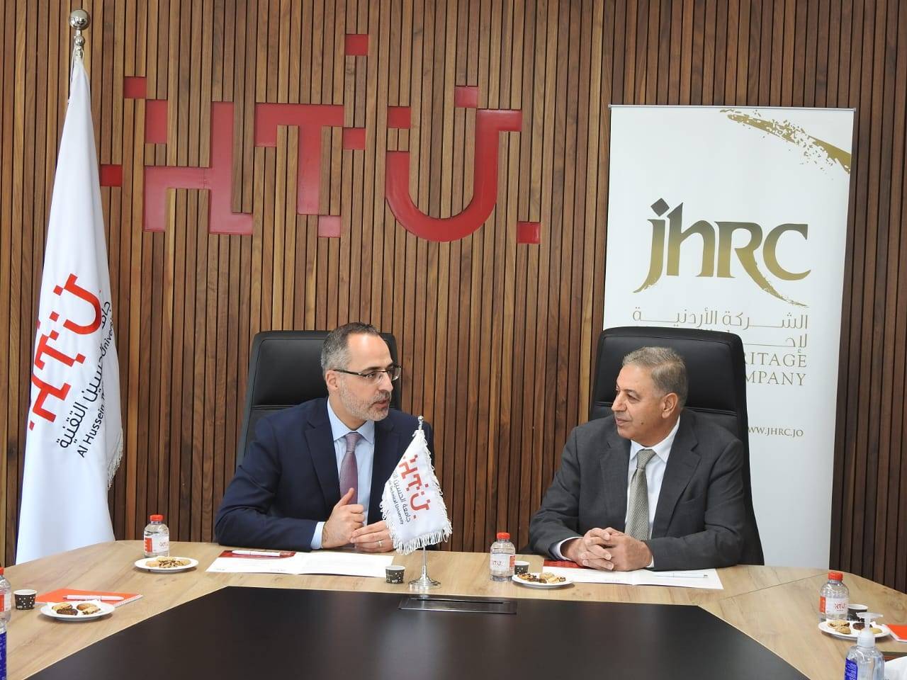 {clean_title}