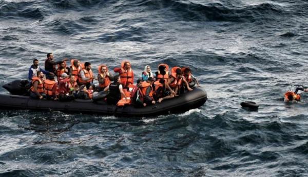 وفاة العشرات جراء غرق قارب قبالة سواحل سوريا