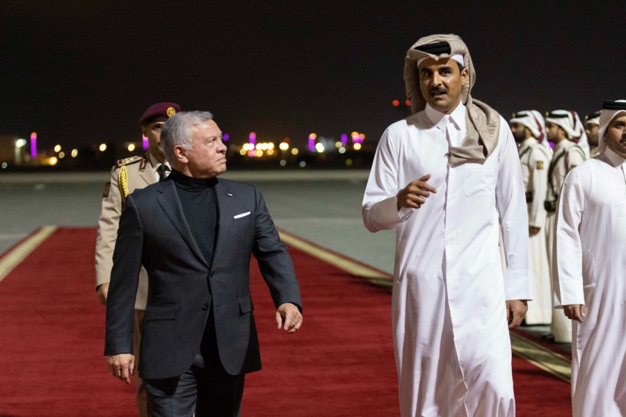 الملك وأمير قطر يعقدان لقاء في الدوحة