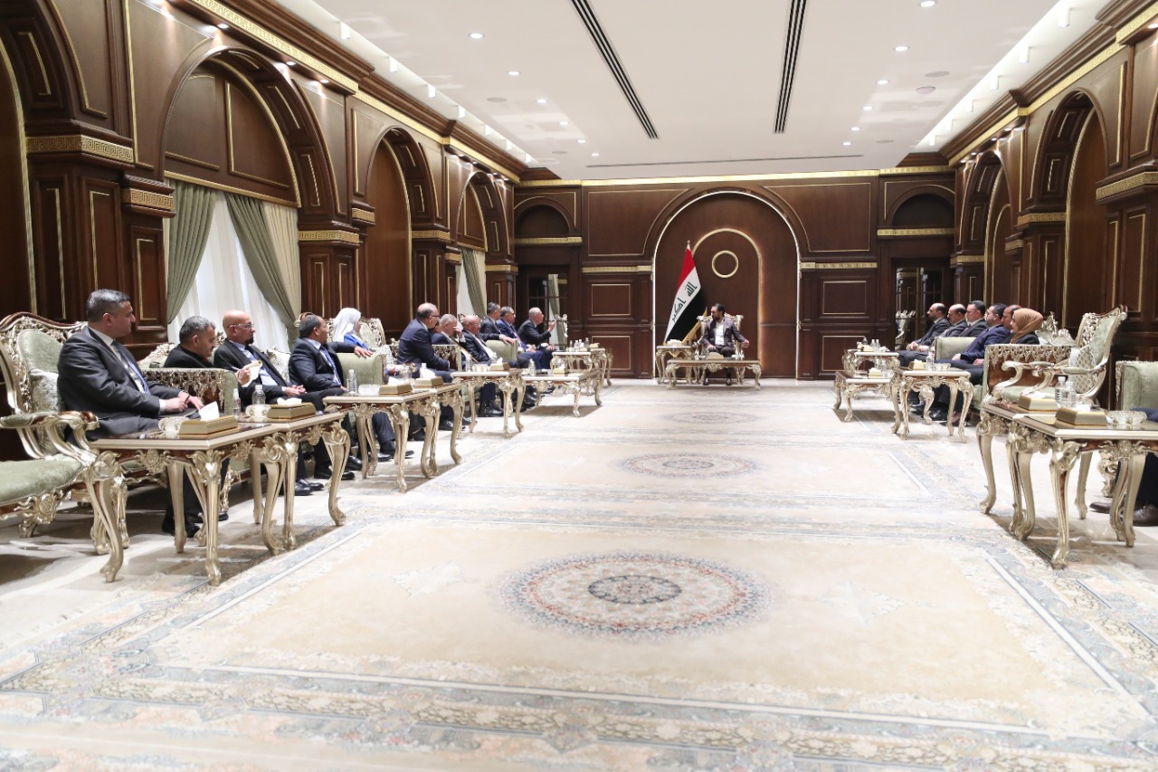 رئيس مجلس النواب العراقي يستقبل الوفد الإعلامي الأردني