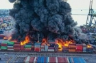 تركيا حريق كبير في ميناء الاسكندرونة جراء الزلزال