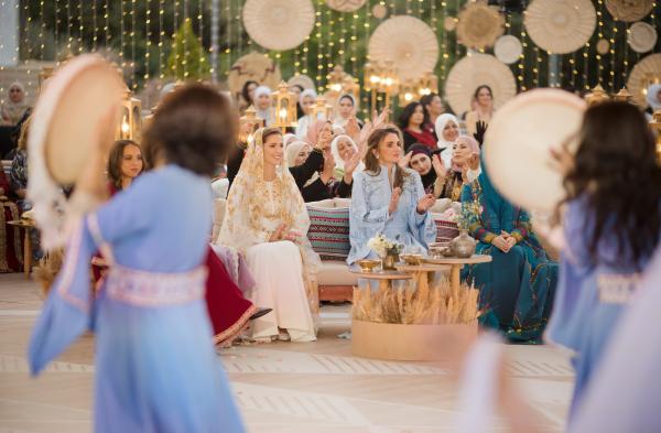 ‎حفل العشاء بمناسبة زفاف الأمير الحسين