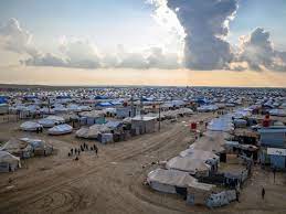 بحث نقل الأسر من معسكر الهول في سوريا للعراق