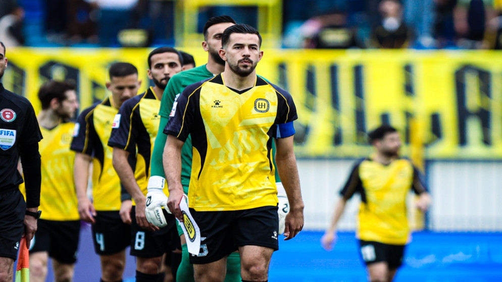 الحسين يواجه الاستقلال بخطة لتطوير اللاعبين والاحتراف