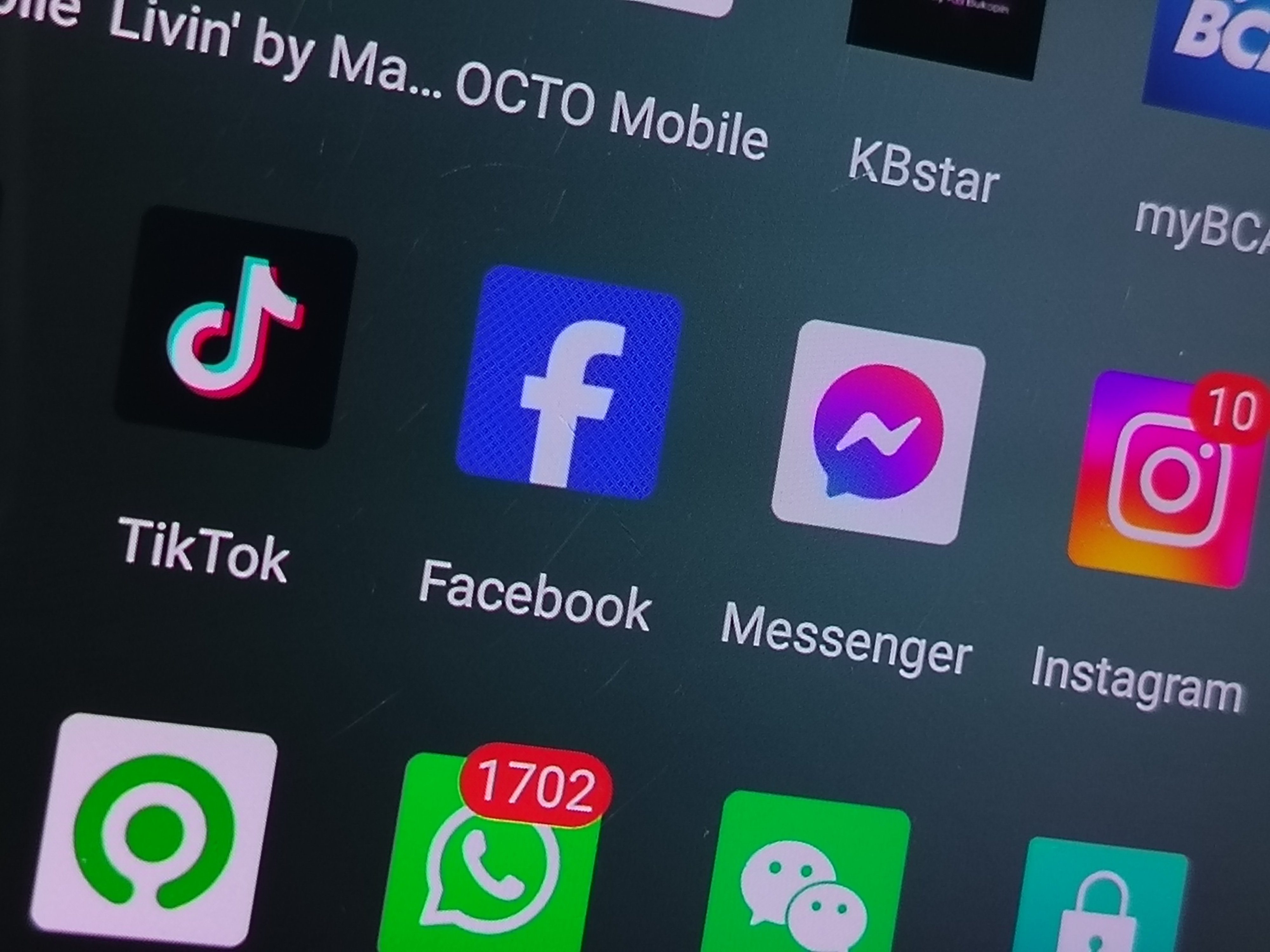 ميتا والهوية الرقمية محاكاة الذكاء الاصطناعي بعد الموت