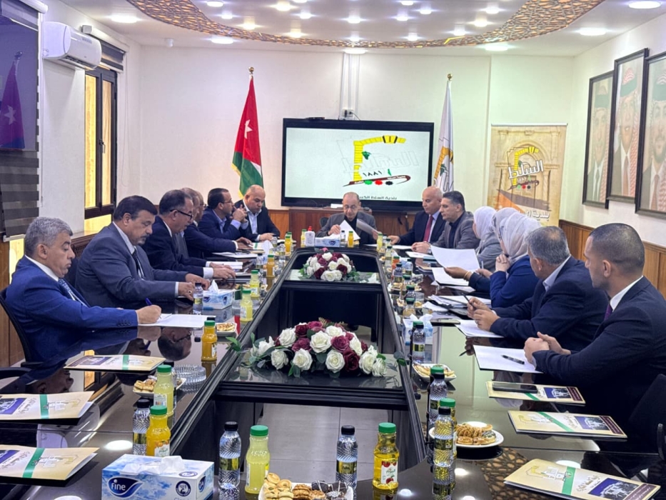 المصري يزور بلدية السلط و يبحث تجويد الخدمات مع بلديات البلقاء