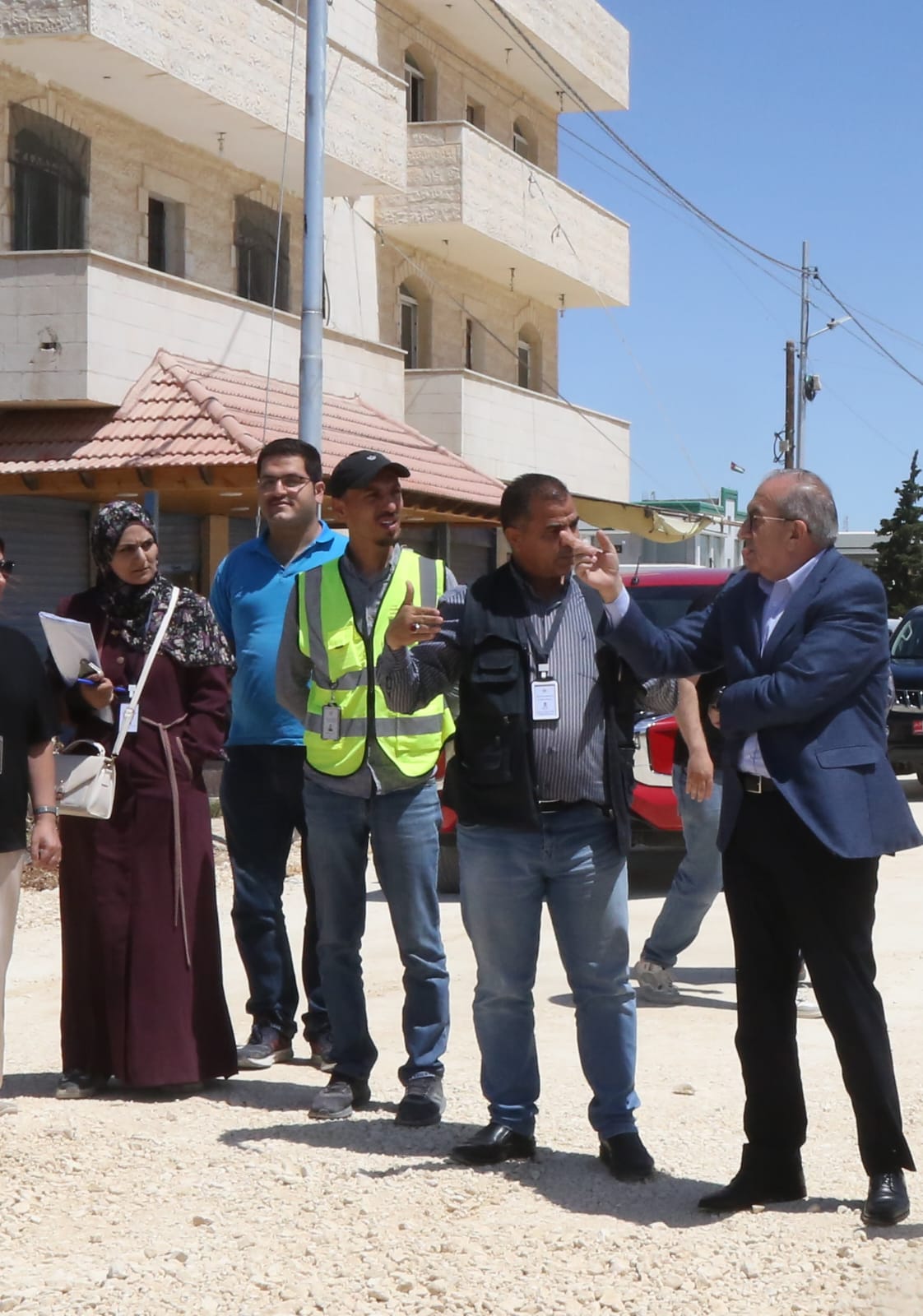 وزير الأشغال يتفقد مشروع توسعة الطريق الملوكي في مادبا