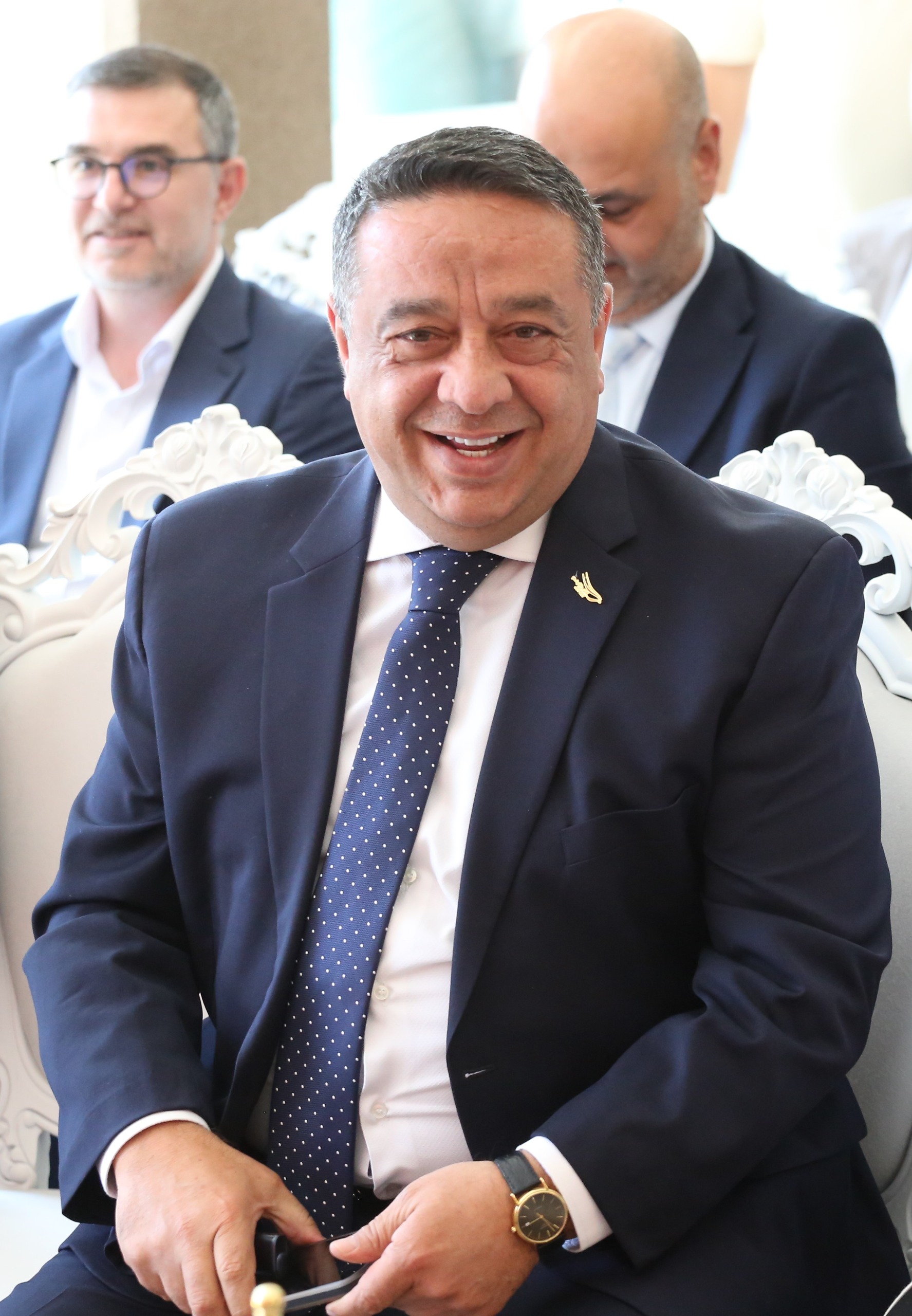 {clean_title}