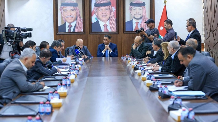الاقتصاد النيابية تشرع بمناقشة مشروع قانون إلغاء المؤسسة الاستهلاكية المدنية