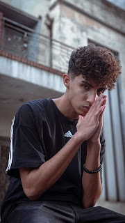 {clean_title}