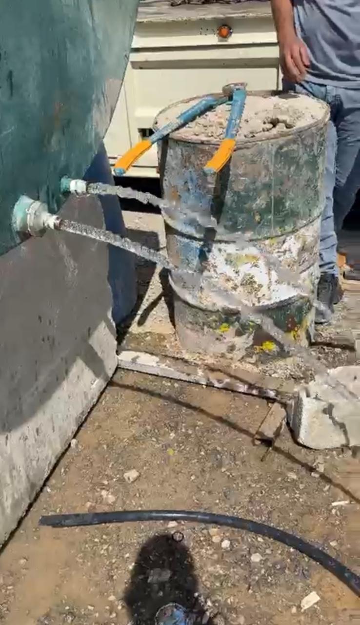 {clean_title}
